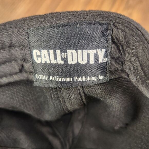 Activision Call of Duty Hat Cap Strap Back Black Gaming 2017 Teen Patch Logo War - Picture 11 of 12